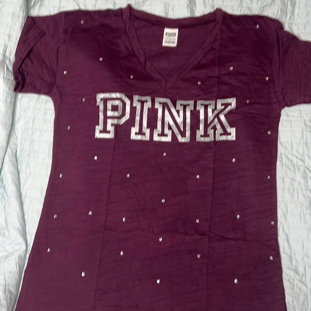NIP VS PINK rhinestone t-shirt